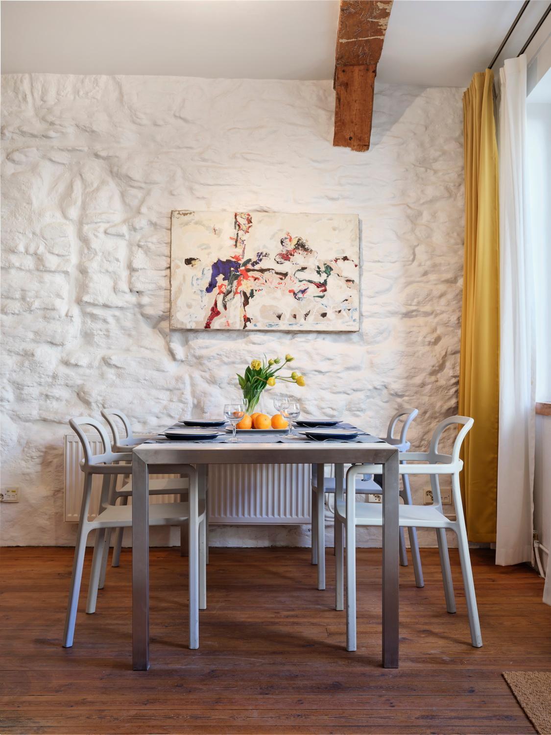 Historic Apartment With Private Garden In Old Town Reval Exterior foto