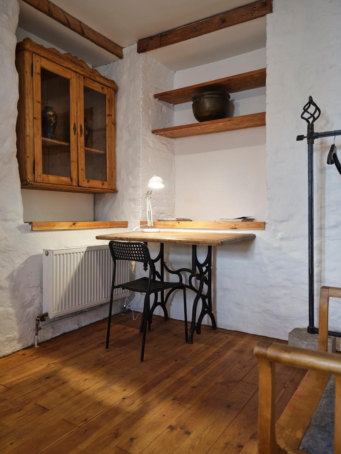 Historic Apartment With Private Garden In Old Town Reval Exterior foto